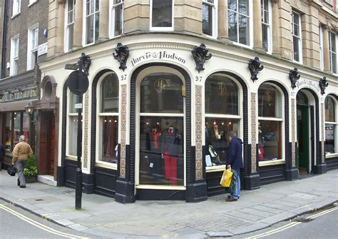 Harvie and Hudson - Mens Shirts London